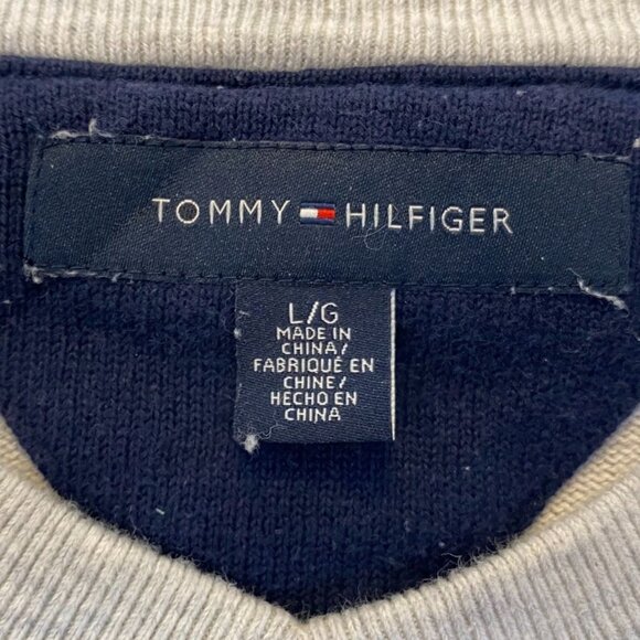 Tommy Hilfiger Mens Sweater Large V-Neck Preppy Old Money Gray Pullover Casual - Picture 3 of 6